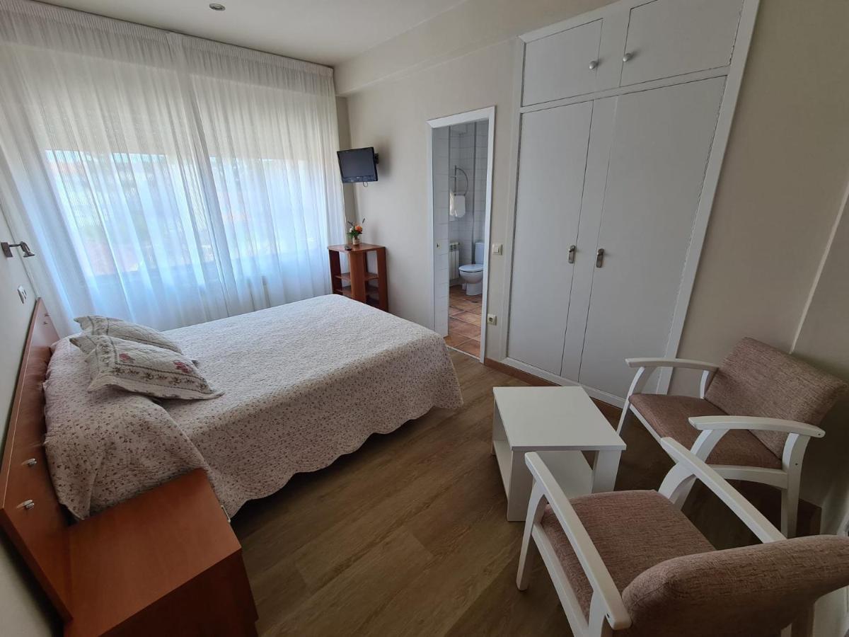 Hostal Playa Atlantica 호텔 Louro 외부 사진